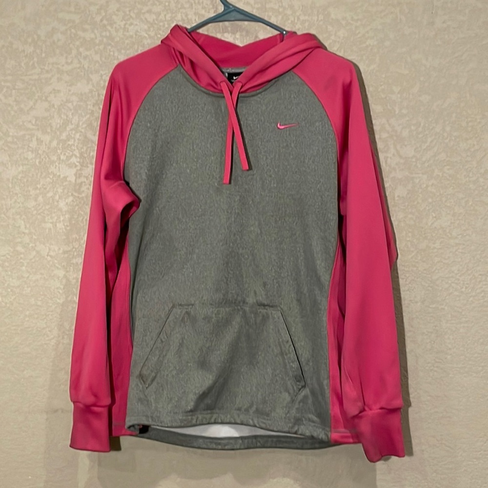 Nike thermal hoodie
